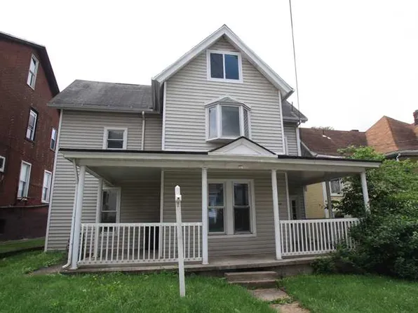 708 Gaskill Ave, Jeannette, PA 15644