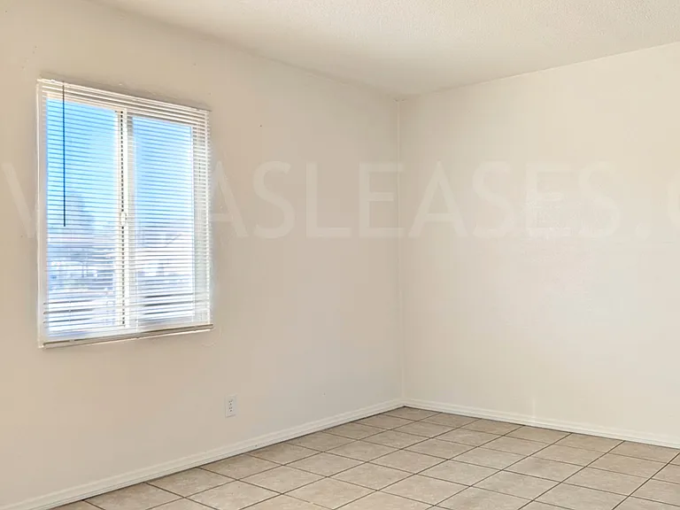 128 Beech St — Photo 4