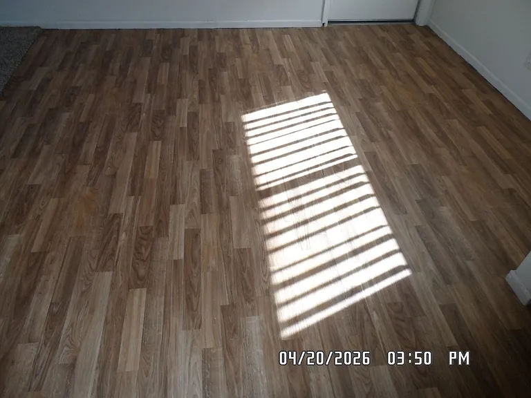 16552 Vine St — Photo 17