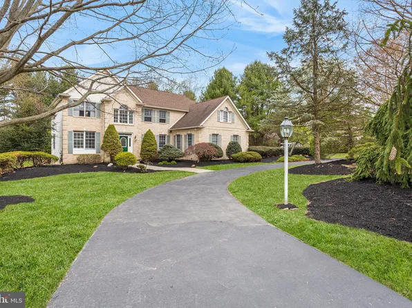 1015 Sarah Dr, Landenberg, PA 19350