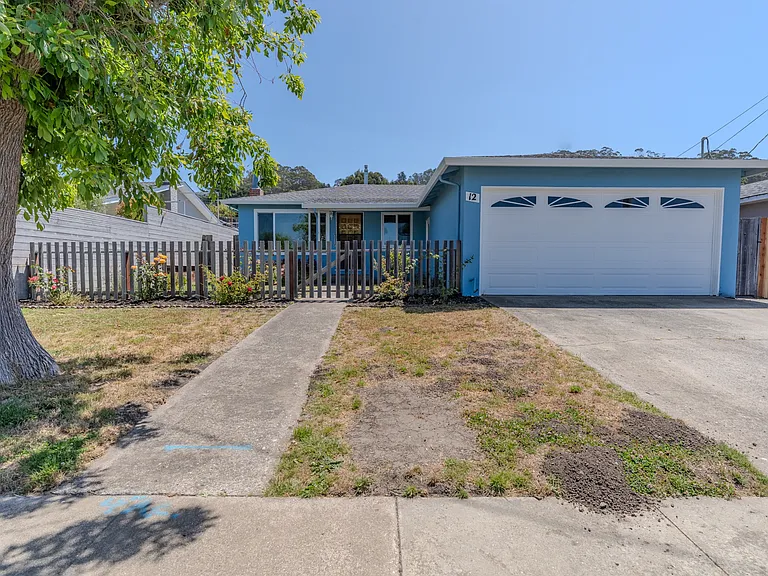 12 Cadiz Ct — Photo 1