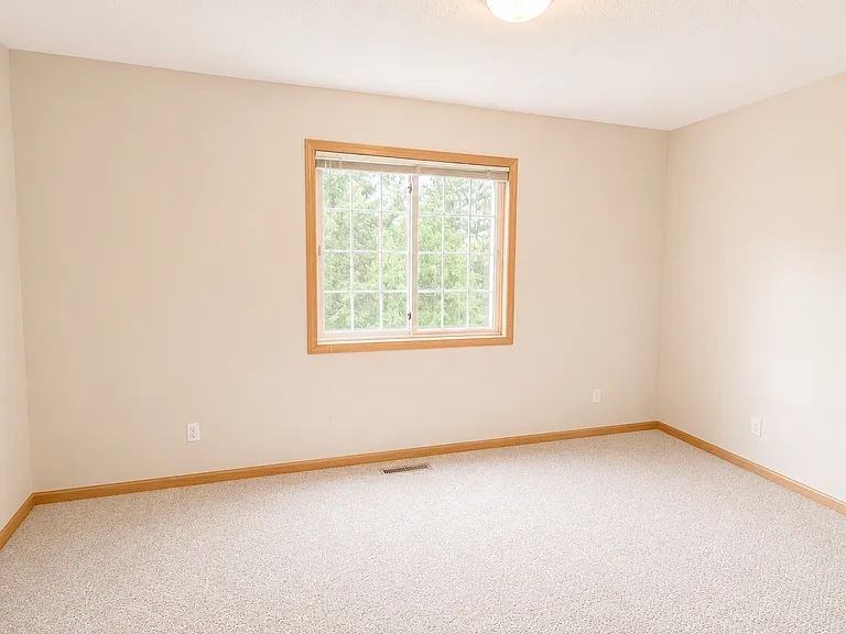 2607 Tuxedo Ln NW — Photo 18