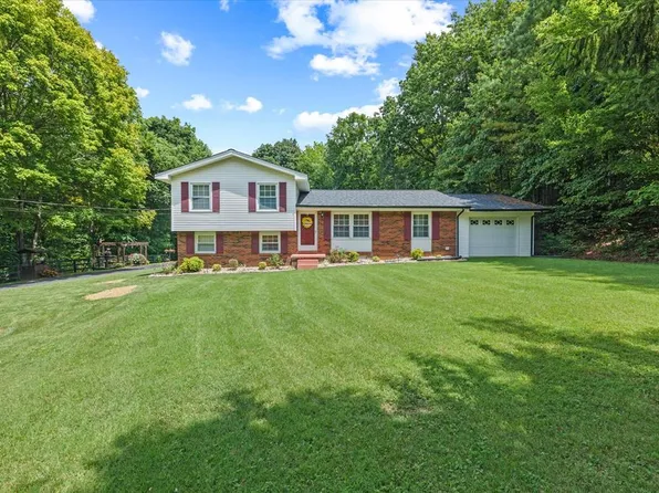 2441 S Grundy Quarles Hwy, Gainesboro, TN 38562