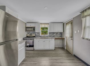 401 McLean St, Dupont, PA