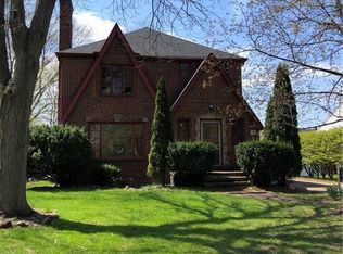 136 Huntley Rd, Buffalo, NY 14215