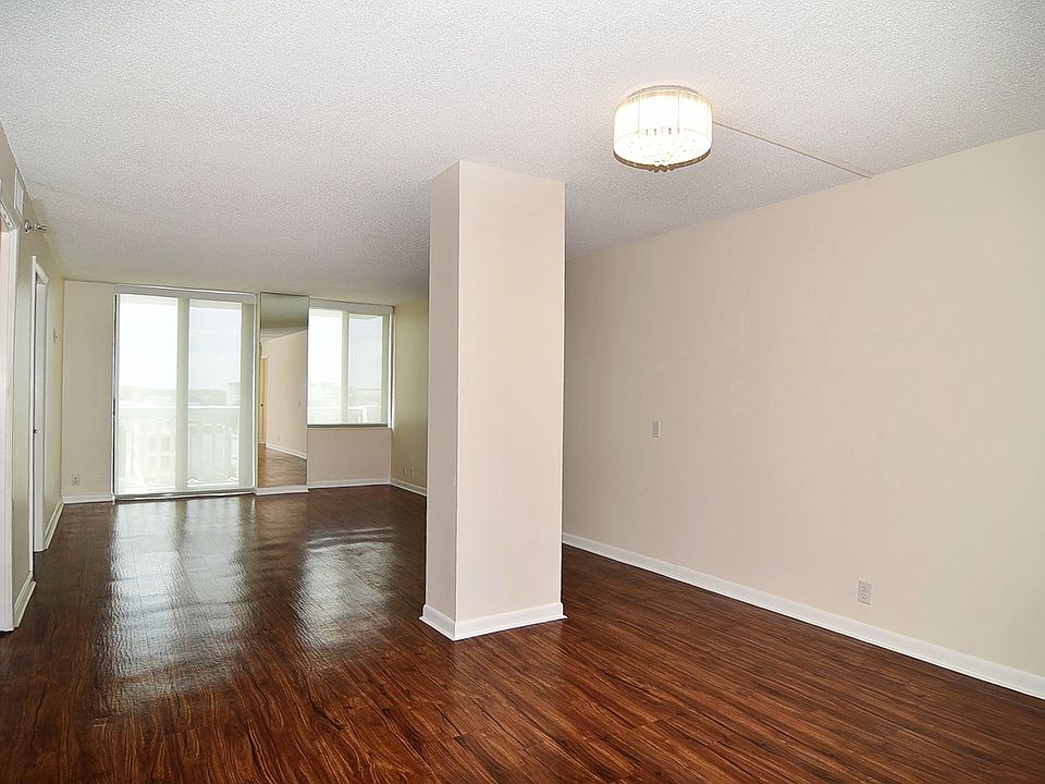 looking from front entrance through dining room