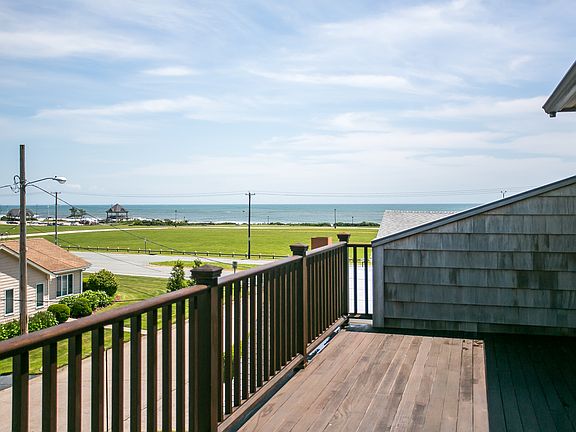 3rd floor front deck