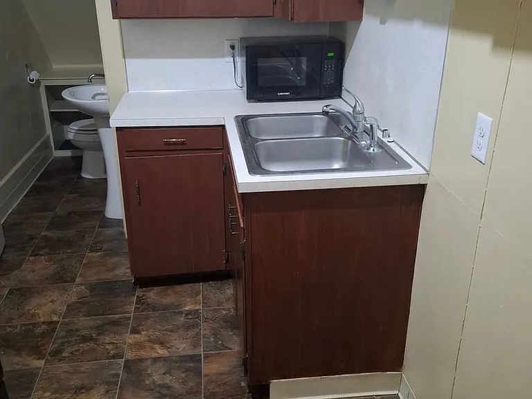 518 Ash St — Photo 15