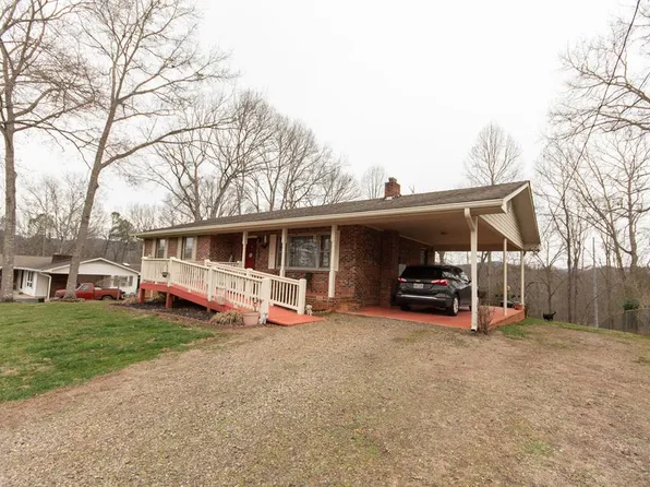 90 Knob Hill Rd, Franklin, NC 28734