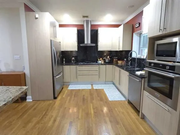 638 Undercliff Ave, Edgewater, NJ 07020