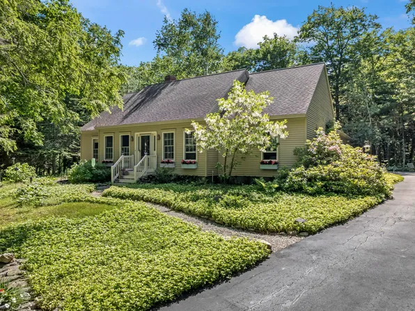 28 Marshview Drive, Freeport, ME 04032