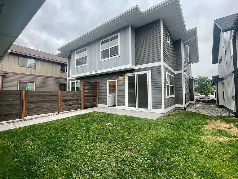 Townhome Back Yard