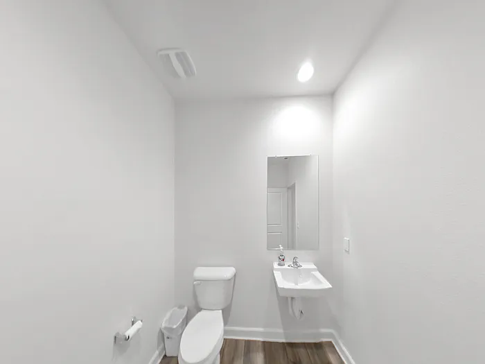 906 Slate St #1 — Photo 8