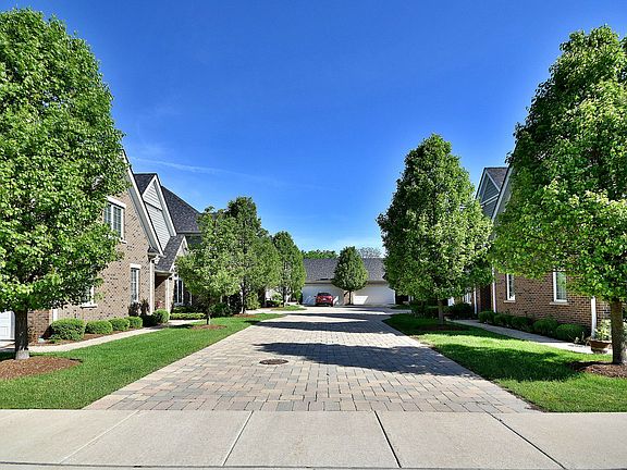 2nd image of 361 W 1st St