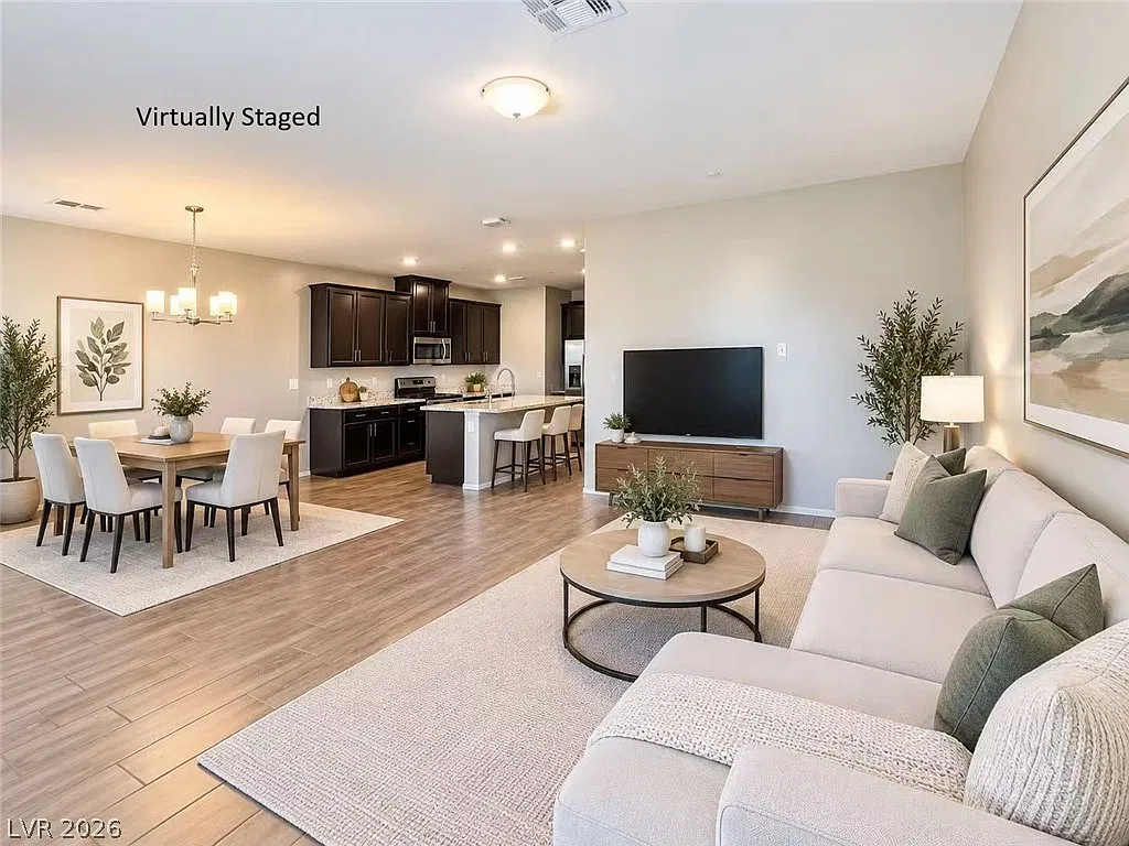 3 bed, 2.5 bath, 1781 sqft, $1,895 — Photo 3