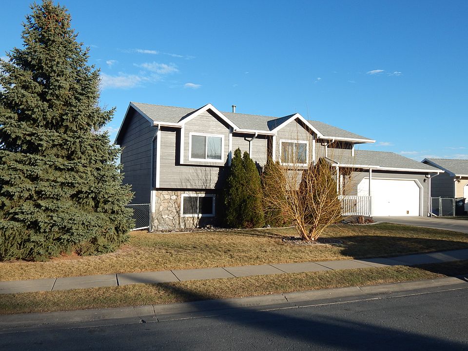 1st image of 629 Ken Ct