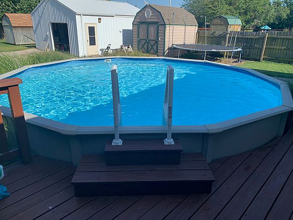 18 ft above ground pool 