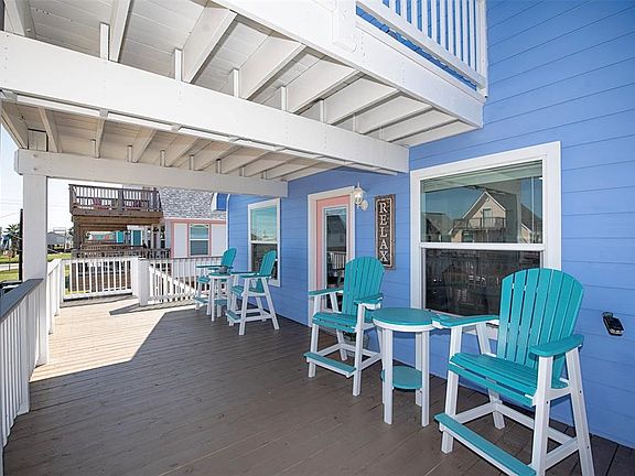 4th image of 215 Sea Oats Drive