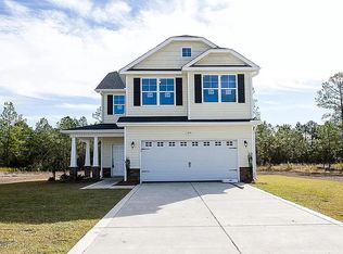 214 Salty Dog Ln, Sneads Ferry, NC 28460