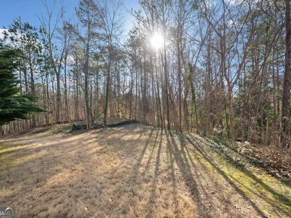 570 Belada Blvd, Sandy Springs, GA 30342