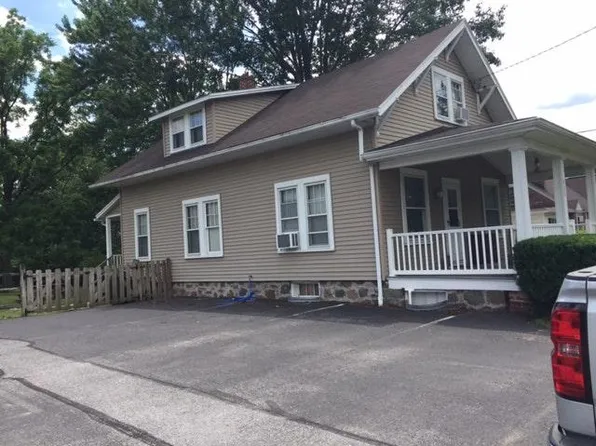 920 Fairfield Rd, Gettysburg, PA 17325