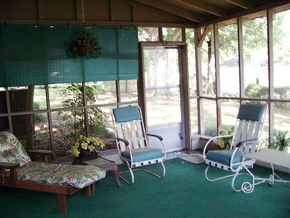 Screened Porch