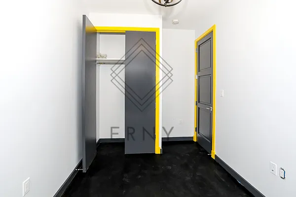 Rented by ERNY LLC | media 12