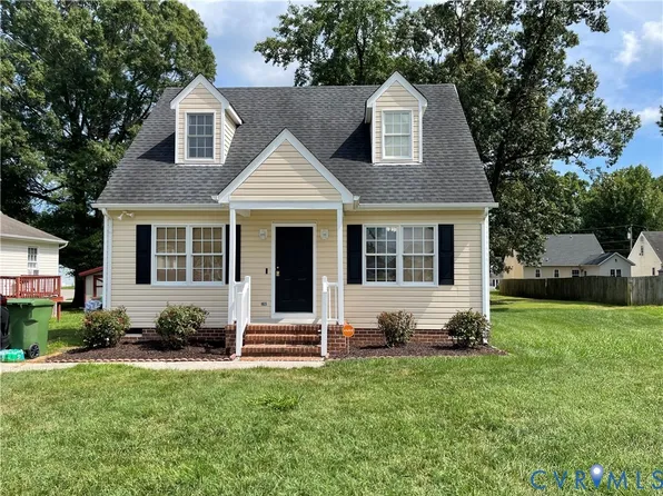 1854 New Lincoln Cir, Hopewell, VA 23860