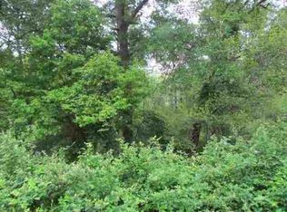 69 Creekside Ln, Boiling Springs, SC 29316