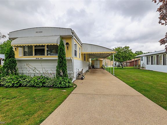 2nd image of 31 Sycamore Dr