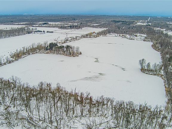 5th image of 9488 Rose Rd