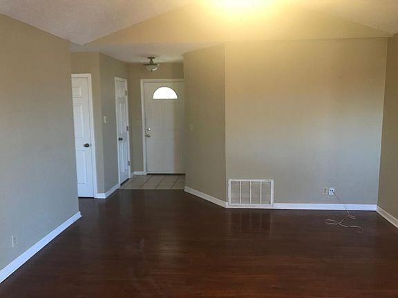 Front Entryway