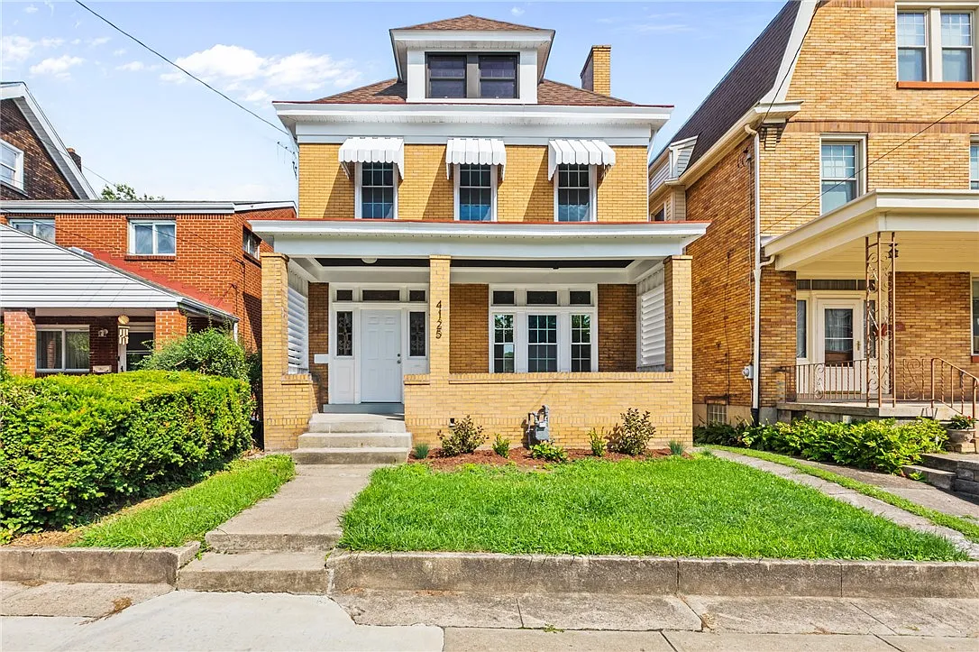 4125 Windsor St photo 1