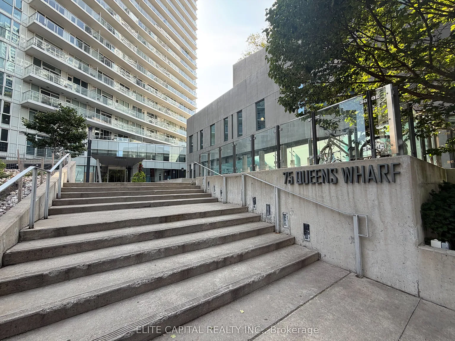 2 bed, $2,600 — Photo 2