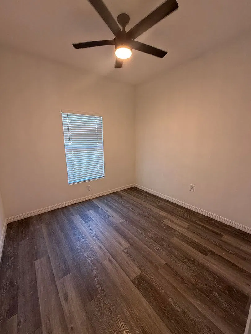 3 bed, 2.0 bath, $1,595 — Photo 3