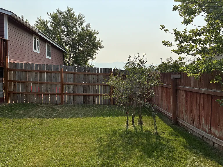 600 Mayfair Dr — Photo 17
