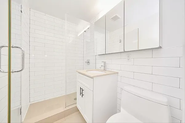 Rented by Living New York | media 15