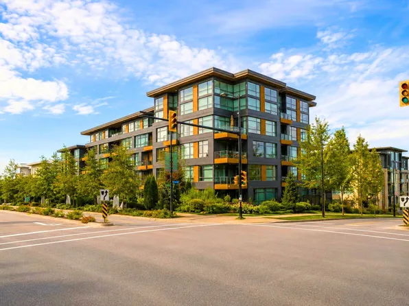 9150 University High St #316, Burnaby, BC V5A 0C5