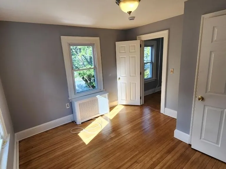 10 Westcott St #2 — Photo 7