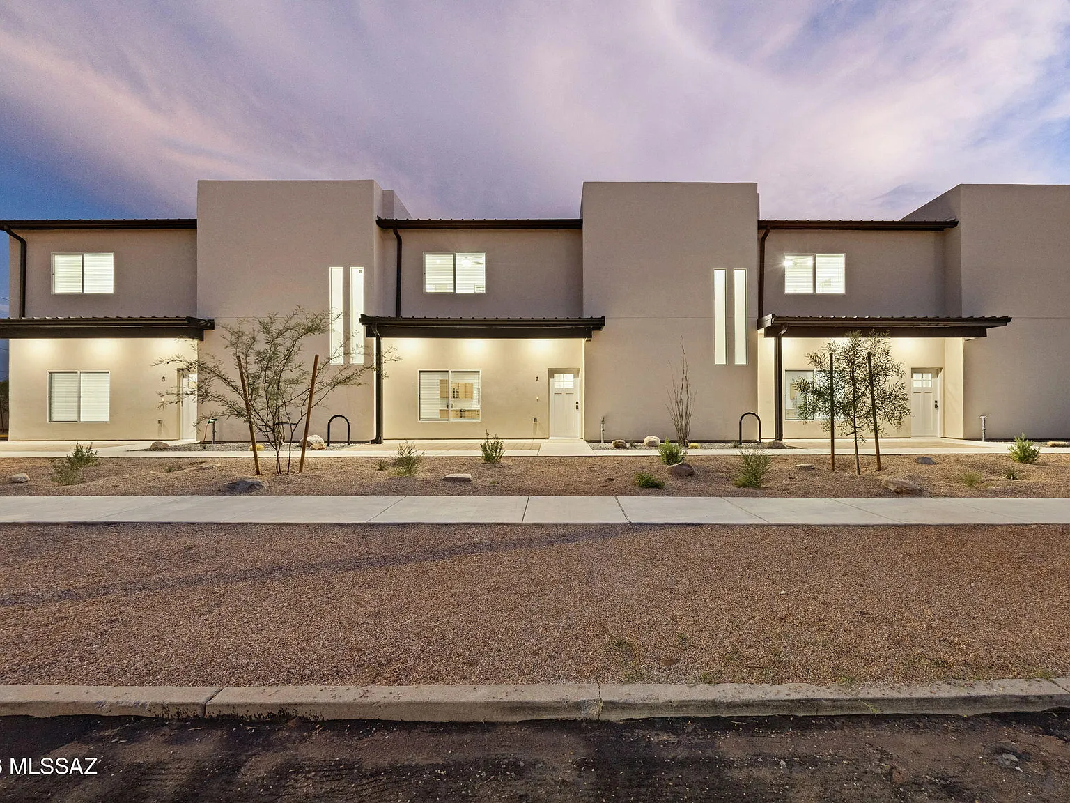 3 bed, 3.5 bath, 1776 sqft, $3,250 — Photo 2