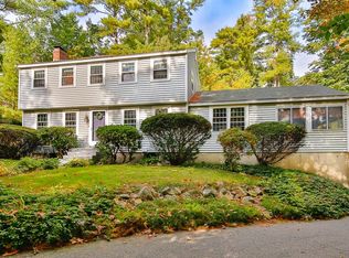 8 Orchard St, Newbury, MA 01922