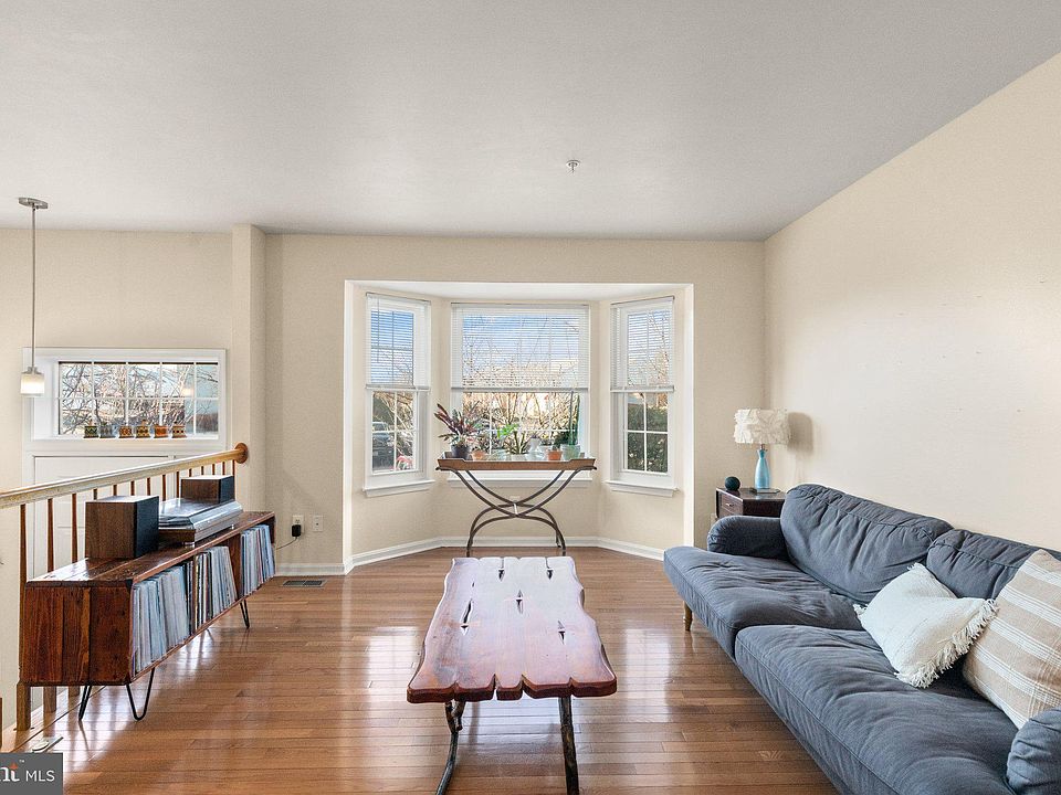 1361 Stoneleigh Ct, Baltimore, MD 21226 Zillow