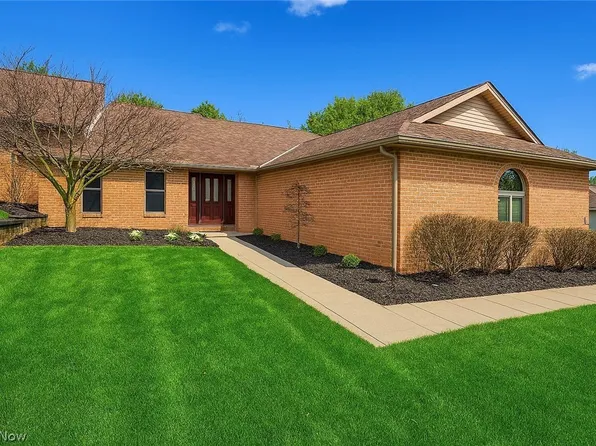 3641 Mercedes Pl #6C, Canfield, OH 44406