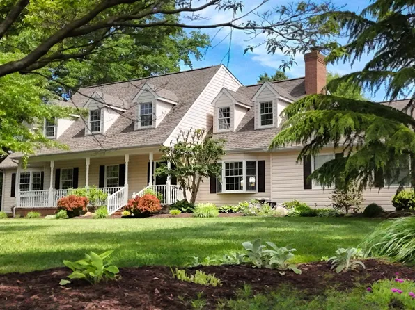 102 Dodge Dr, Smyrna, DE 19977