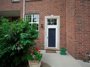 1869 Lindsay Ln, Ann Arbor, MI