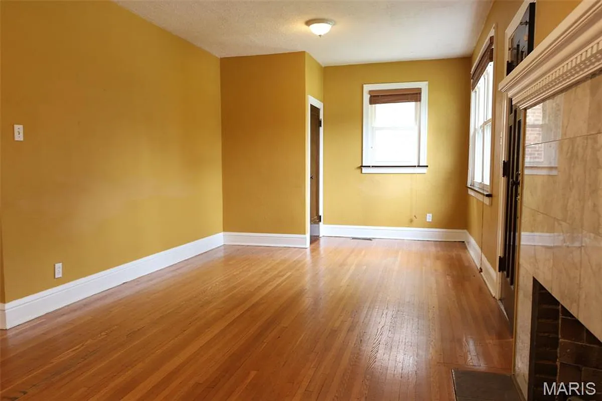 Building Photo - 6406 Woodbine Ct