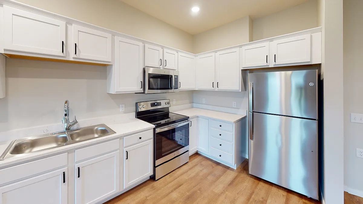 Building Photo - 2901 S Burnsfield Ave #102