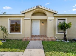 6605 SW 152nd Ct #5-40, Miami, FL 33193