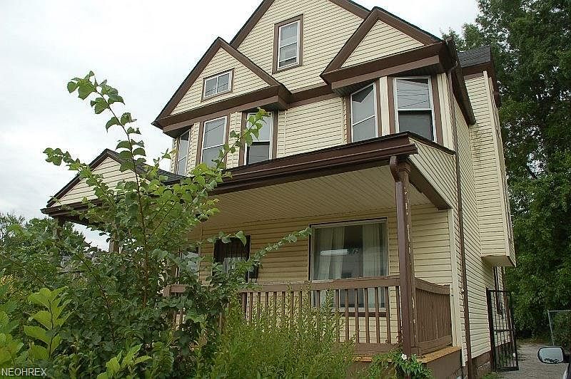 1st image of 10914 Superior Ave