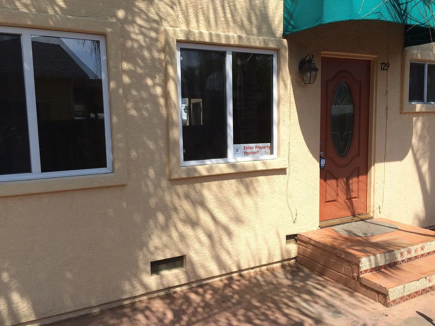 2 bed, 1.0 bath, 850 sqft, $1,600 — Photo 1